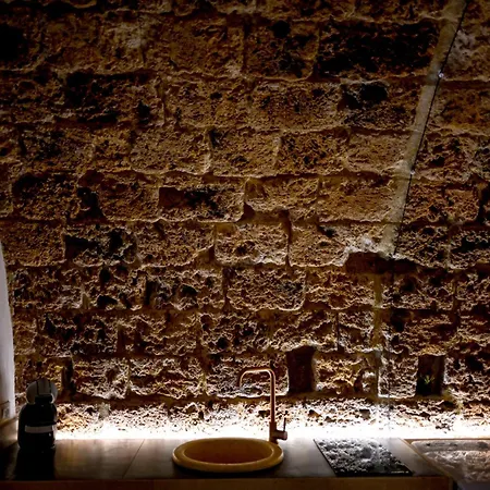 La Grotta, Luxury Suite & Spa Noto Exterior photo