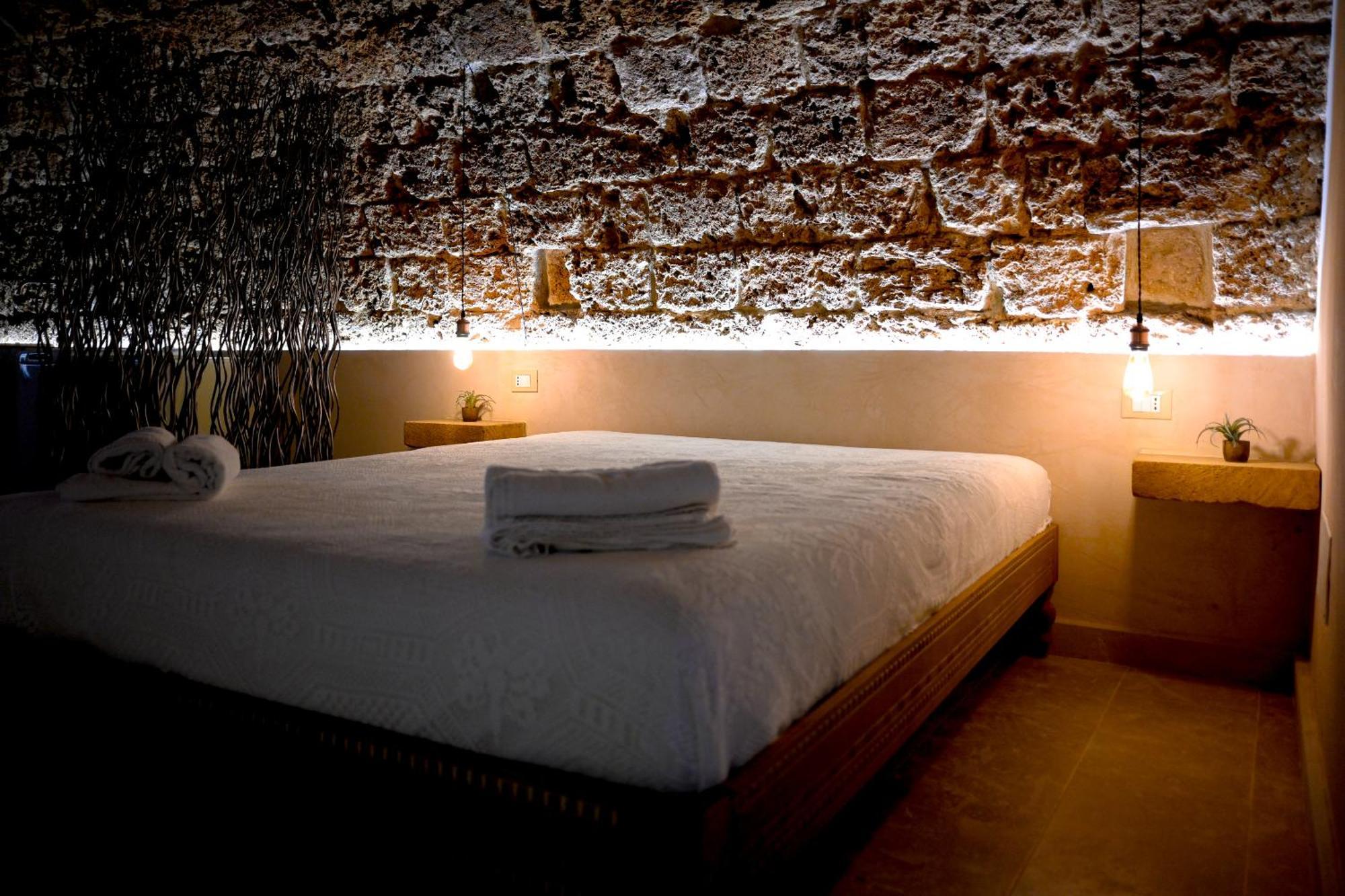 La Grotta, Luxury & Holiday home *